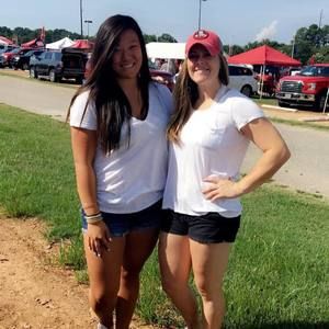 Meet your Posher, Becca